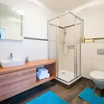 Christine Appartement *