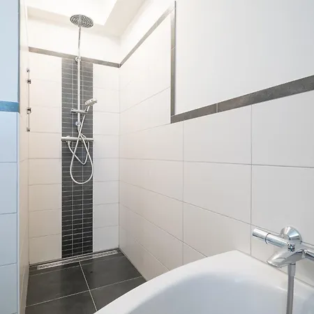 Daire Christine Eben Im Pongau